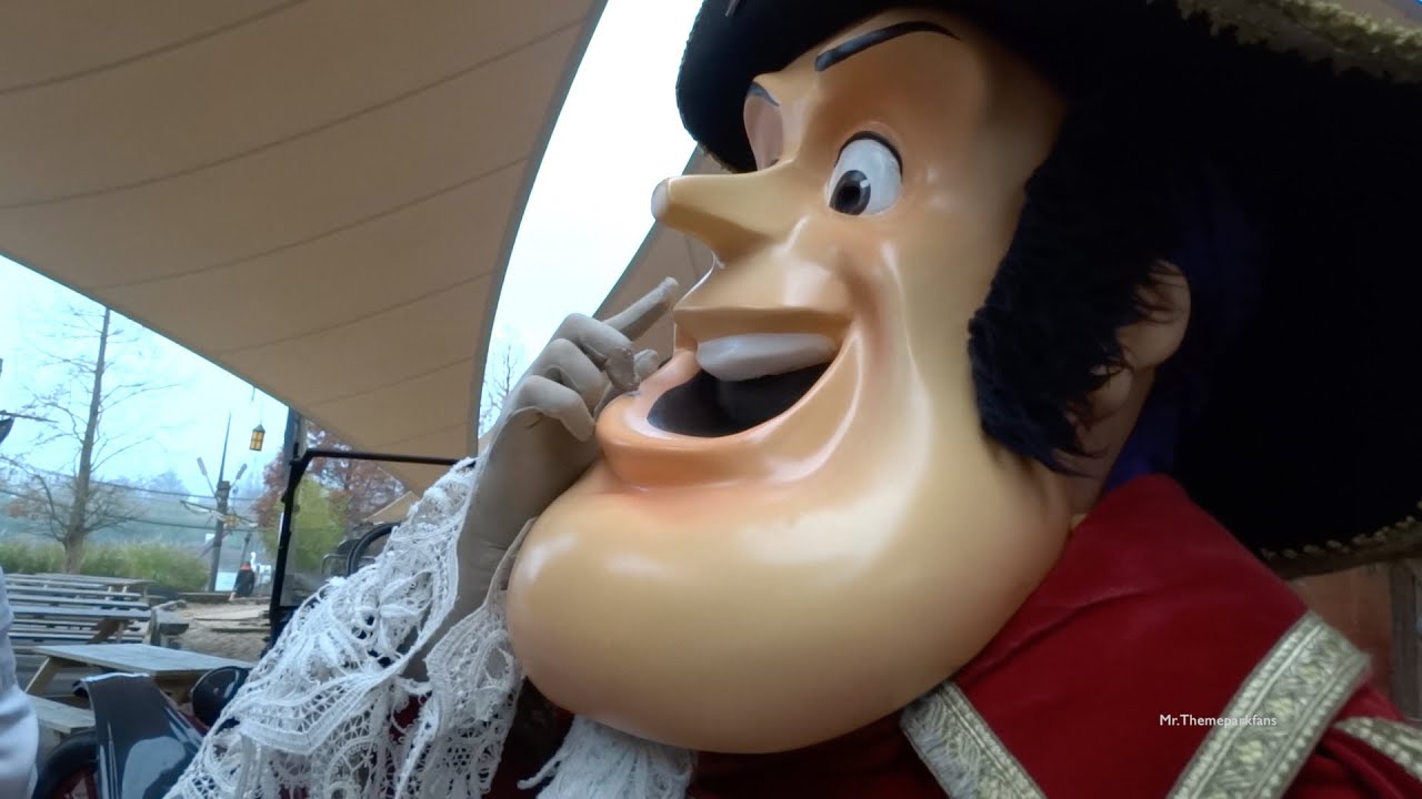 A day of fog at Plopsaland 2014.