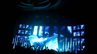 Deadmau5 & Kaskade - I Remember (and other mixes) (LIVE at Flames Central, Calgary)