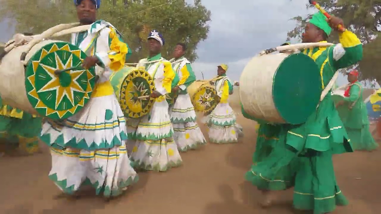 IGREJA APOSTÓLICA INTERNACIONAL CAJADO DE SALVAÇÃO EM CRISTO (NHARUCHONGA SEDE NACIONAL)