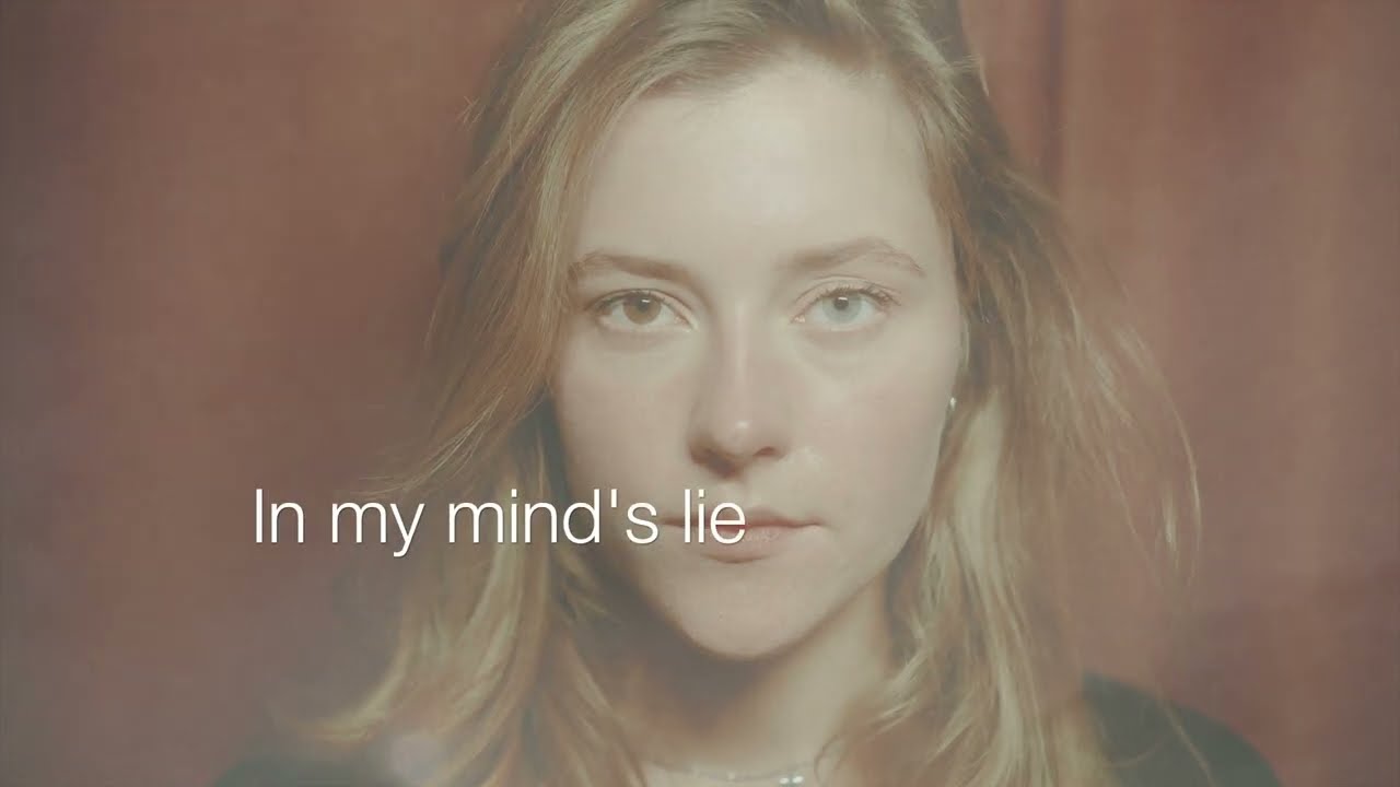 Guarda Mind's Eye (Official Lyric Video) - Emily Daye su YouTube Guarda Mind's Eye (Official Lyric Video) - Emily Daye su YouTube