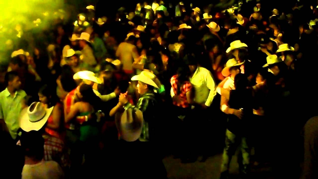 Los Principez de la Musica Norteña, Villa Hidalgo S.L.P. Vamonos Pa El Baile. camera iphone 8 plus apk