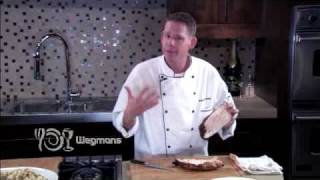 Get pro tips from wegmans executive chef russell ferguson on how to
remove the bone and cut turkey into nice, even slices.
