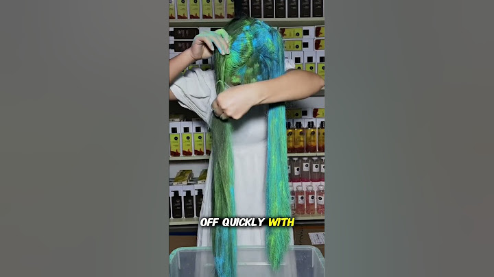 Mom please don’t cut your hair with scissors 😳😱 | #shorts #shortvideo