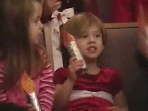 Audrey's Christmas 2008 Program.wmv