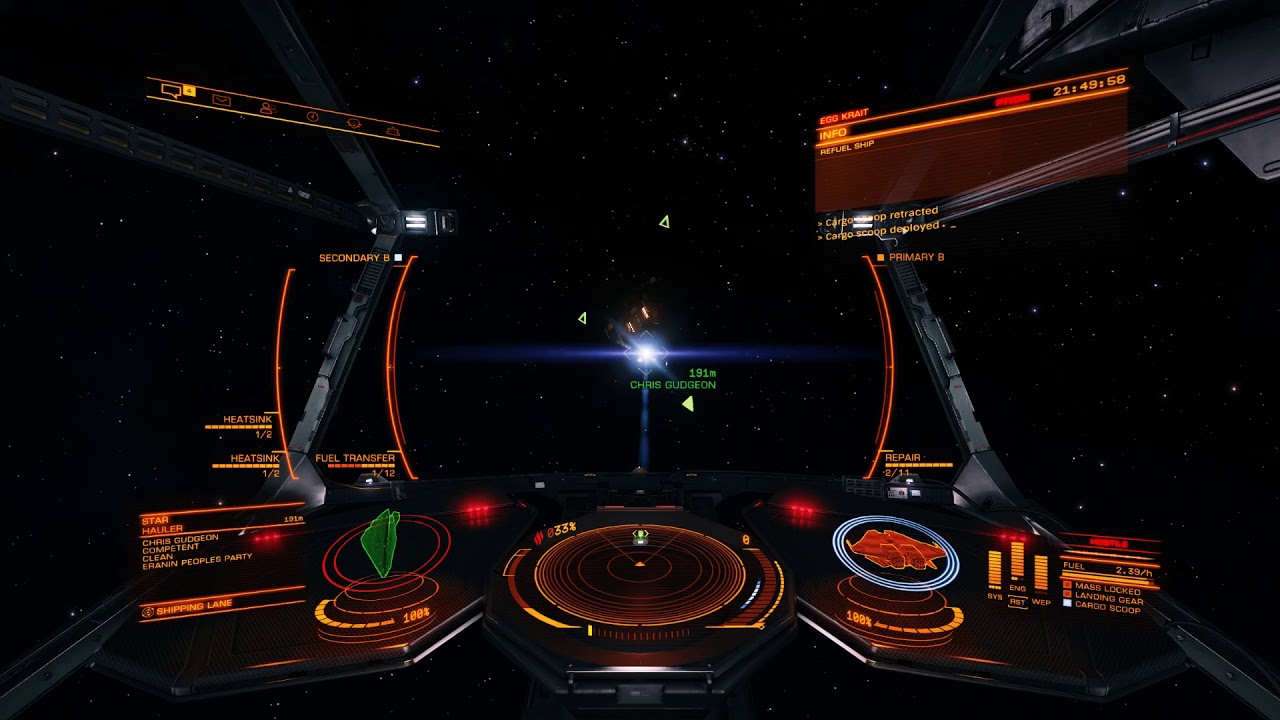 Elite Dangerous - Responding to a Distress Call for fuel