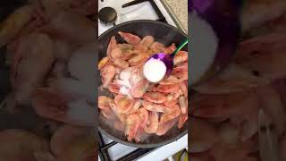 Вкусные креветки 🍤 с чесноком 🔥 Быстрый рецепт!