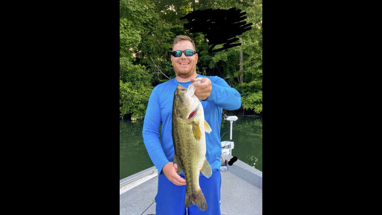 July 4th Smith Mountain Lake Bass & Striper fishing! YouTube