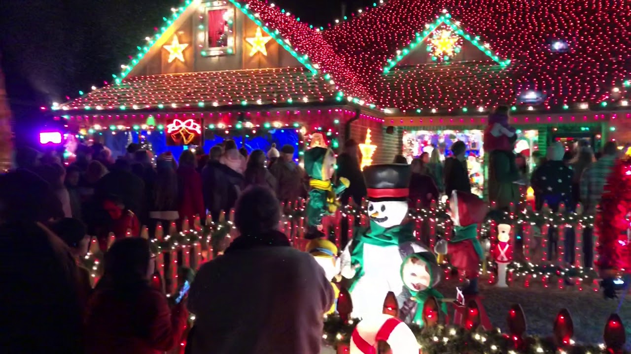 Christmas decorations crazy traffic Jenks Oklahoma must see holiday