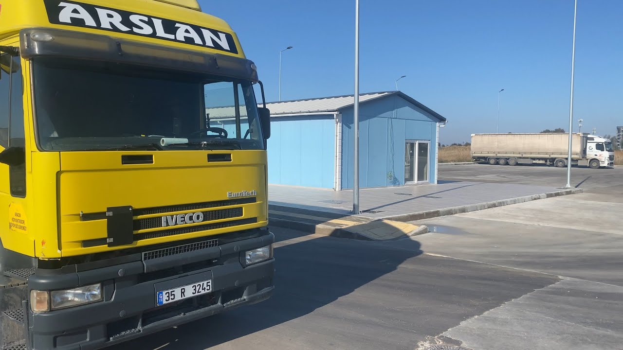 Tır ile geri geri manevra teknikleri