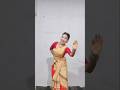 Bihuti Ahile · Achurjya Borpatra · Nilakshi Neog Bihu dance shorts video #@assaminstagramlady #yts