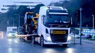 Dark and rainy Truckspotting at Dover (4K 60p)