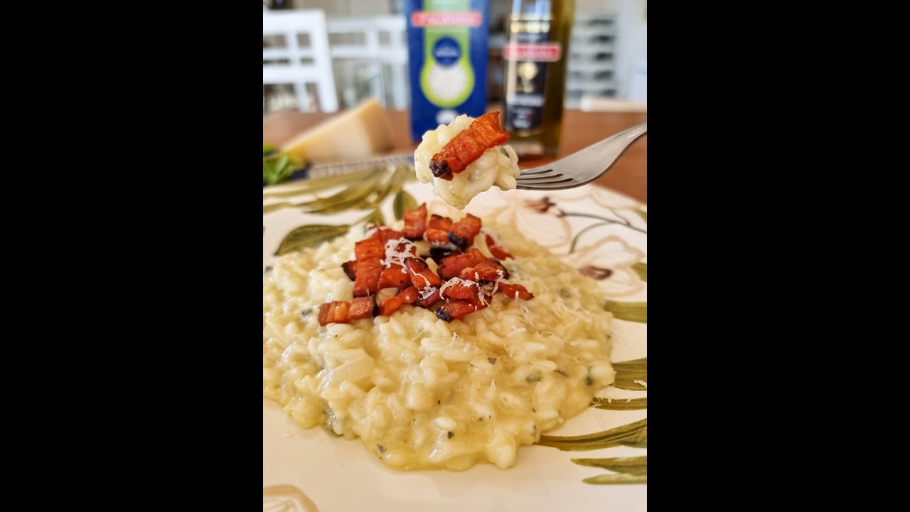 Risoto de bacon com gorgonzola…tem como facar ruim??? Impossível…Faz