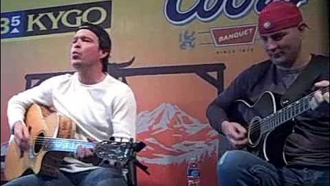 Clay Walker :: "She Won't Be Lonely Long" Live at KYGO