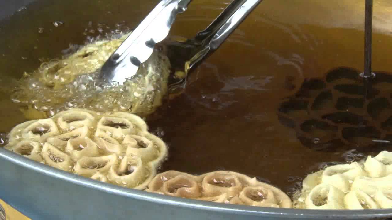BR - Kuih Cacah (Traditional Dish) - YouTube
