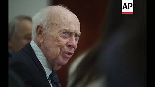 Us Lab Revokes Honors For Dna Scientist Watson