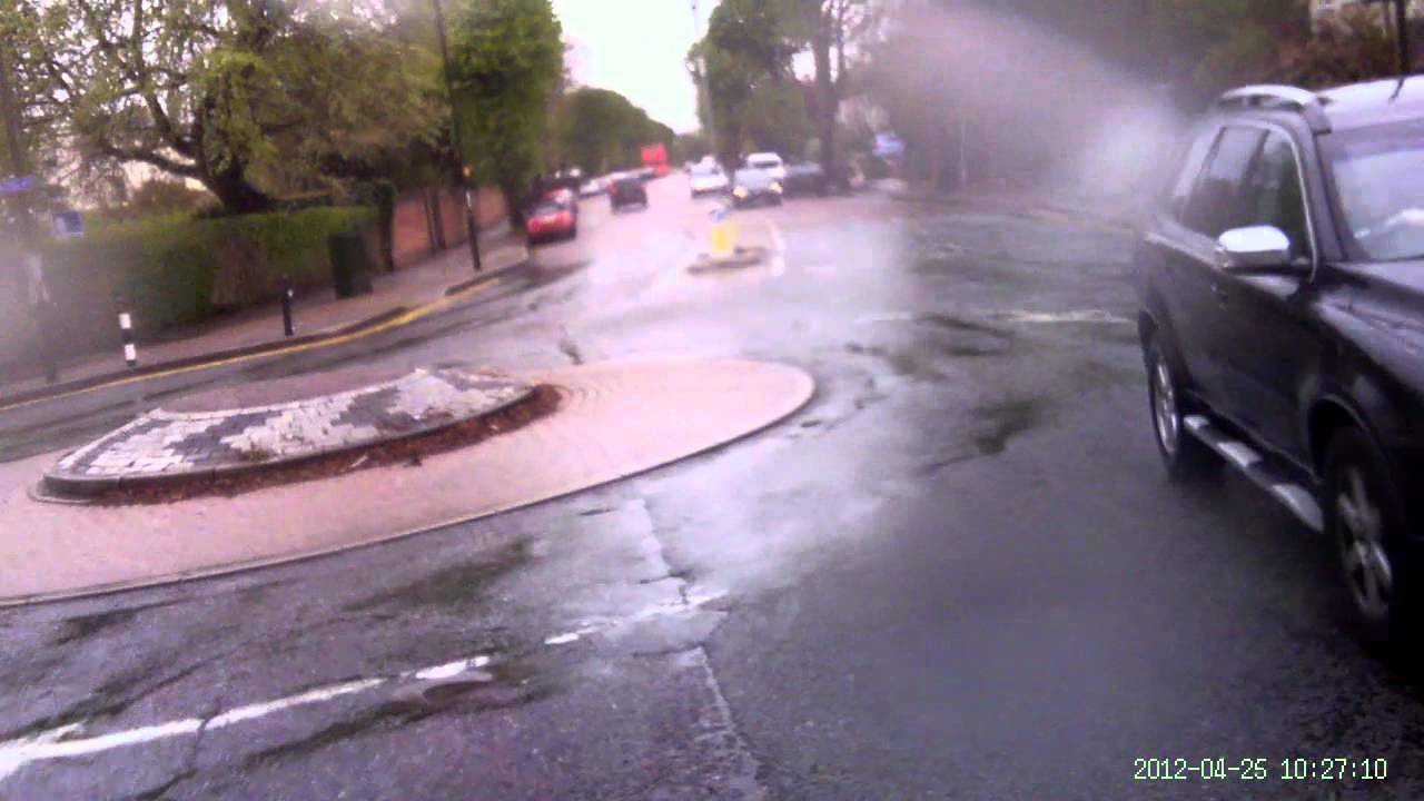 Avery Hill Road SE9 25/04/2012 8MXM