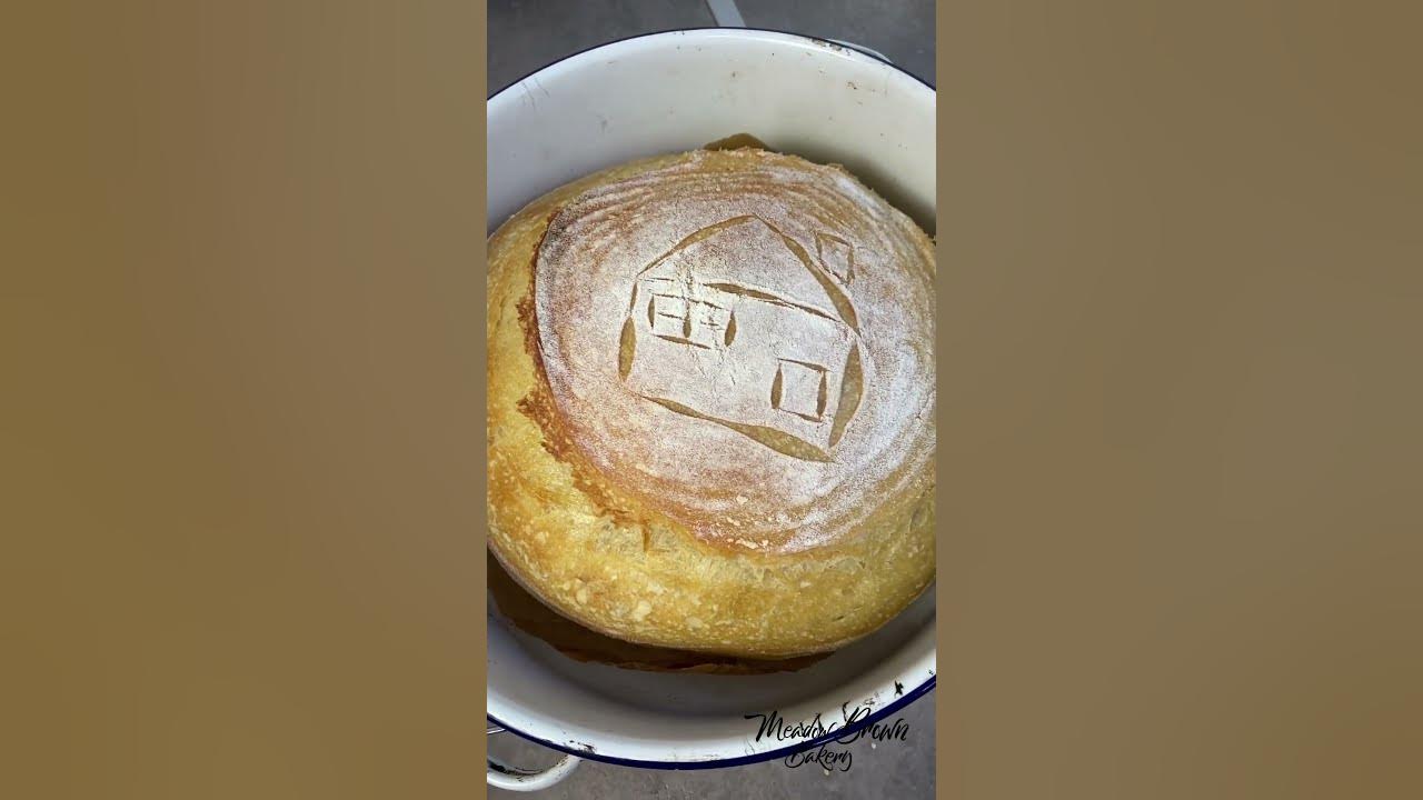 sourdough-bread-before-and-after-baking-easy-sourdough-bread-scoring
