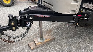 How to hookup your Recurve R3 weight distribution hitch!