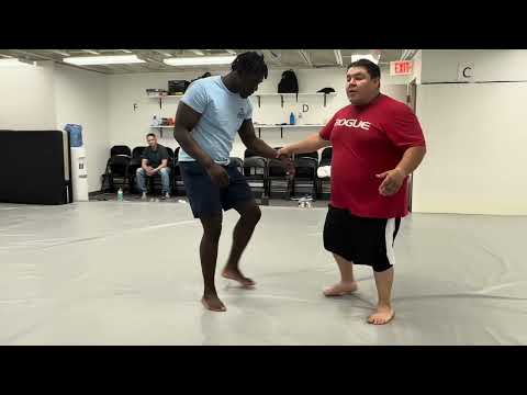 Single leg to double leg takedown