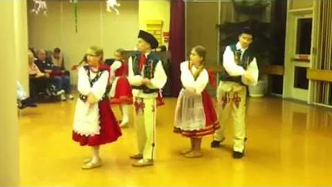 Kujawiak - Polish children dancing Nov.15/2011 (2)