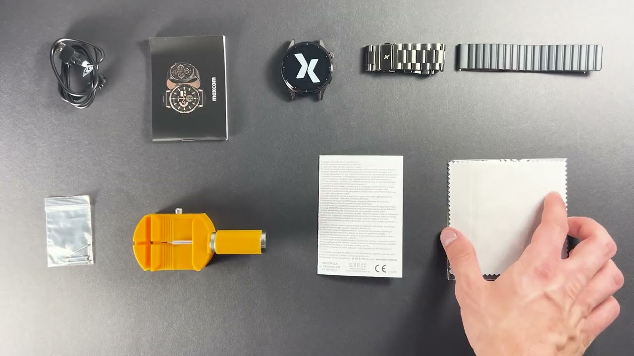 Smartwatch Maxcom FW66 Iron R Unboxing EN