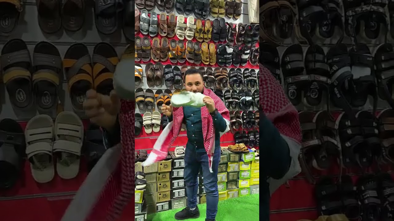 مكان عامل عرض علي الجلاليب خيال