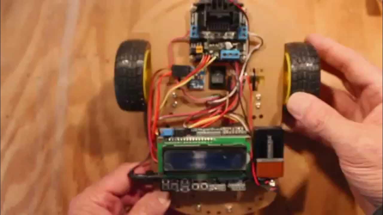 Simple Arduino Robot uses a MPU6050 to manage steering - YouTube
