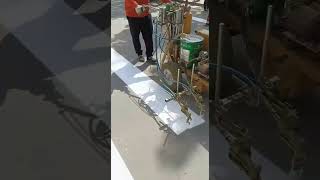 Lxd18l High Pressure Airless Cold Paint Spray Road Marking Machine roadmarking roadsafety