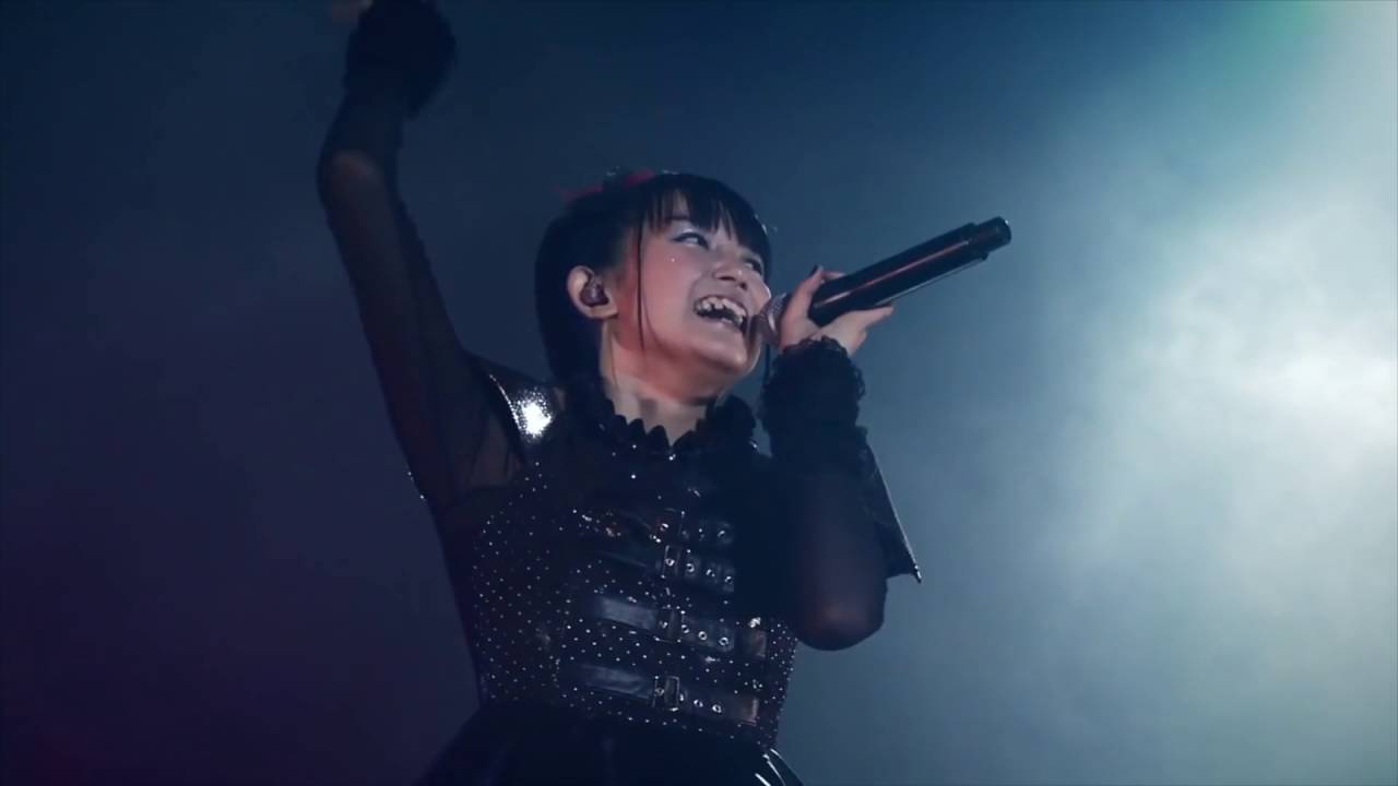 BabyMetal Legend of 1997 Iine! - YouTube