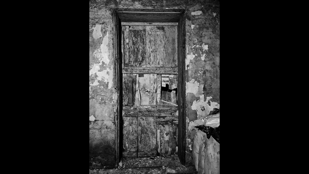 Haunted Blue Boar Pub where I found the room that was sealed shut for 40 years 