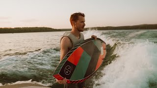 WAKESURFING behind Axis T23