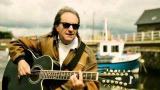 Chris de Burgh - Waiting For The Hurricane (Official)