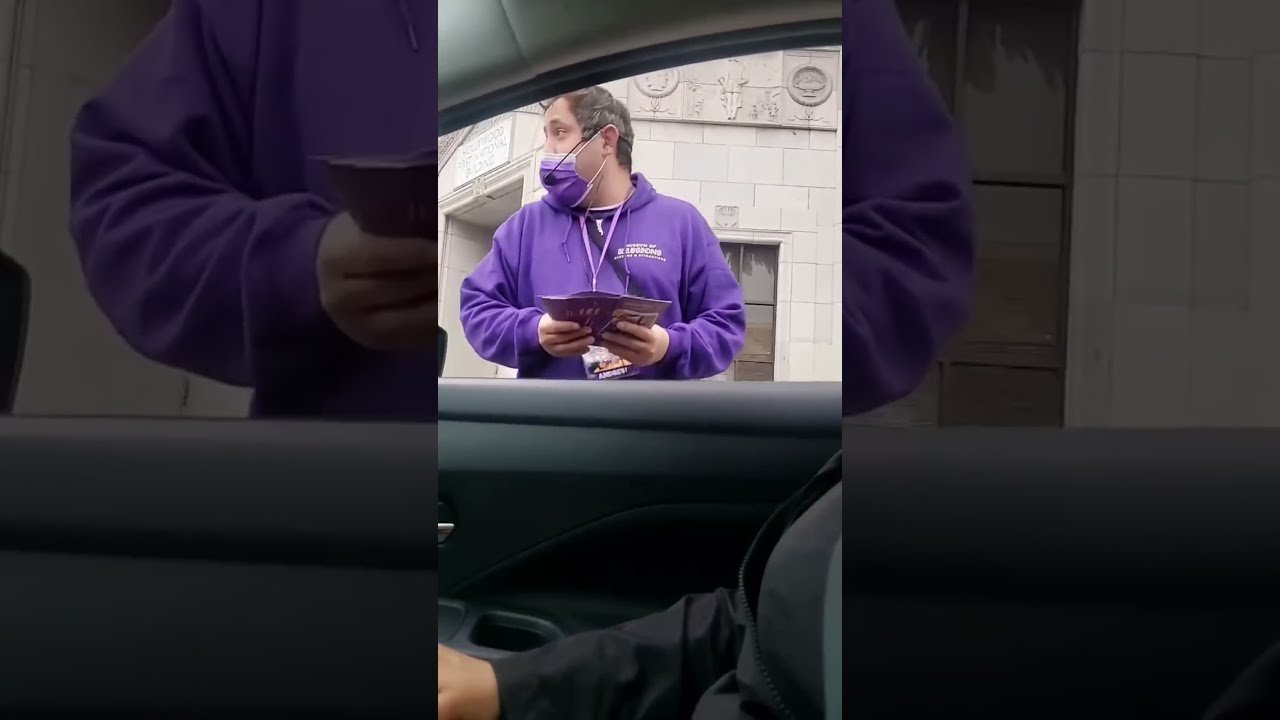 Sales Guy Does A Big Brain Move