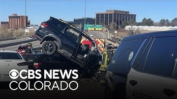 Southbound I-225 temporarily shut down in Aurora after 4 people injured in crash