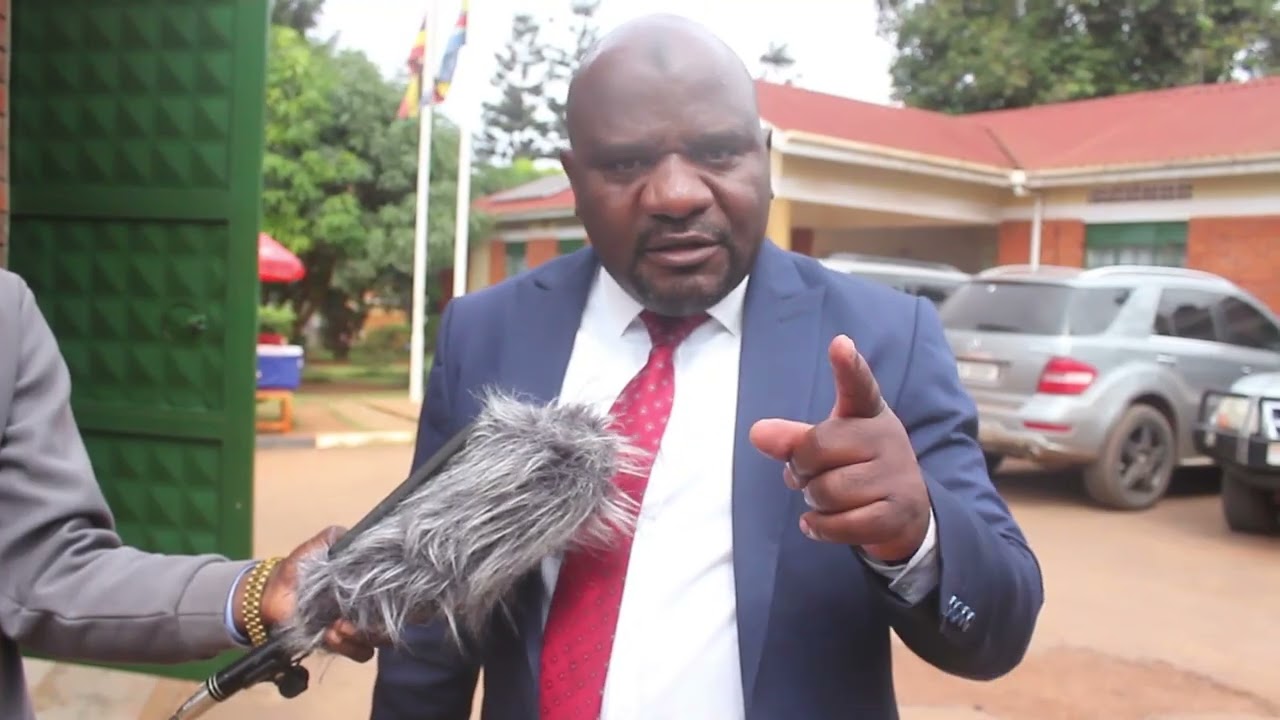 Olutalo lwa Ronald Kibuule ne Abdallah Kiwanuka kukifo kya Mukono North