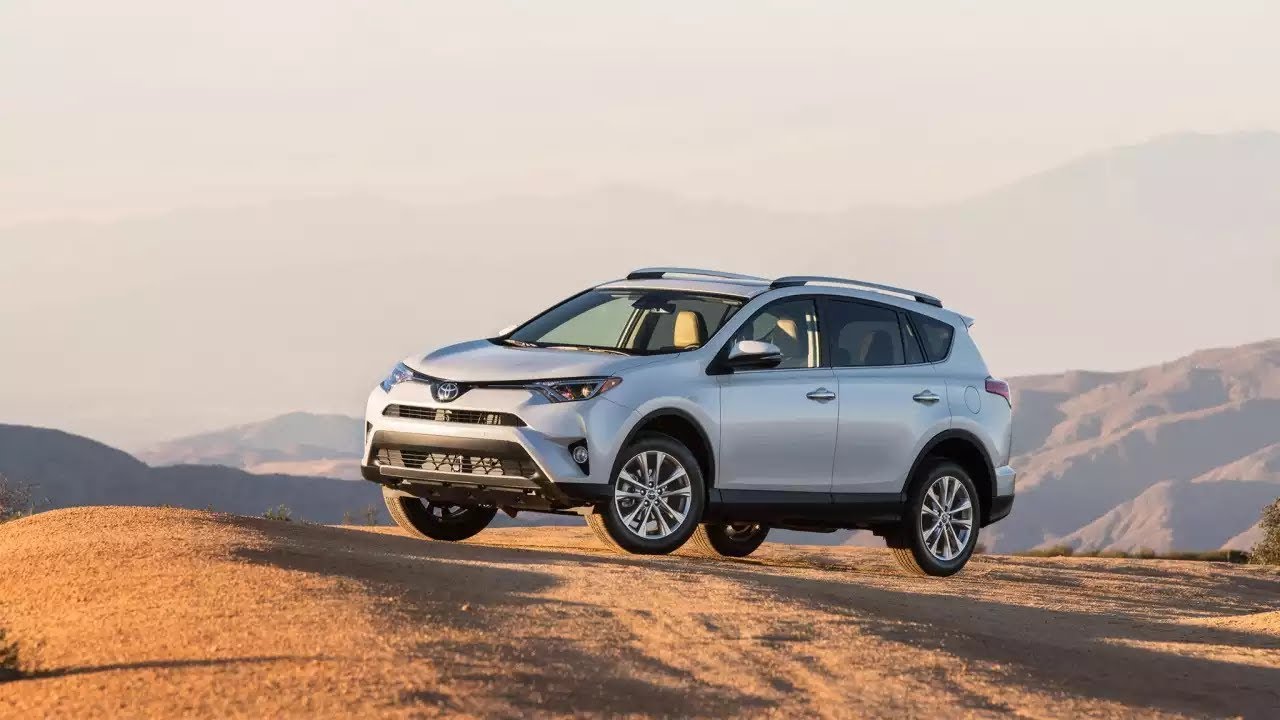 first impressions game Toyota RAV4 2017 Car Review