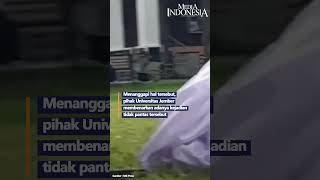 Sepasang Muda Mudi Tertangkap Bermesraan Di Taman Kampus Universitas Jember