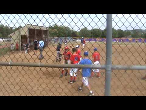 PHENOMS Cole Yeater's 3-run walkoff homerun in bottom of last inning to WIN GAME!