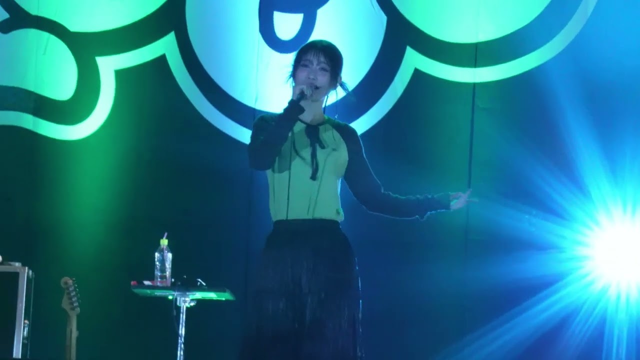 【超激レア】Aooo やまもとひかる サイン入り 青い煙 デモ音源 セット Aooo ファーストアルバム『Aooo』10月16日発売！ - TOWER RECORDS ONLINE