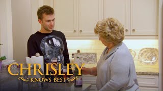 Chrisley Knows Best Season 6, Episode 6: Chase Snitches On Nanny Faye About The Senior Dance