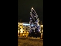 Narva 2013 кривая новогодняя елка, которая упадет через час