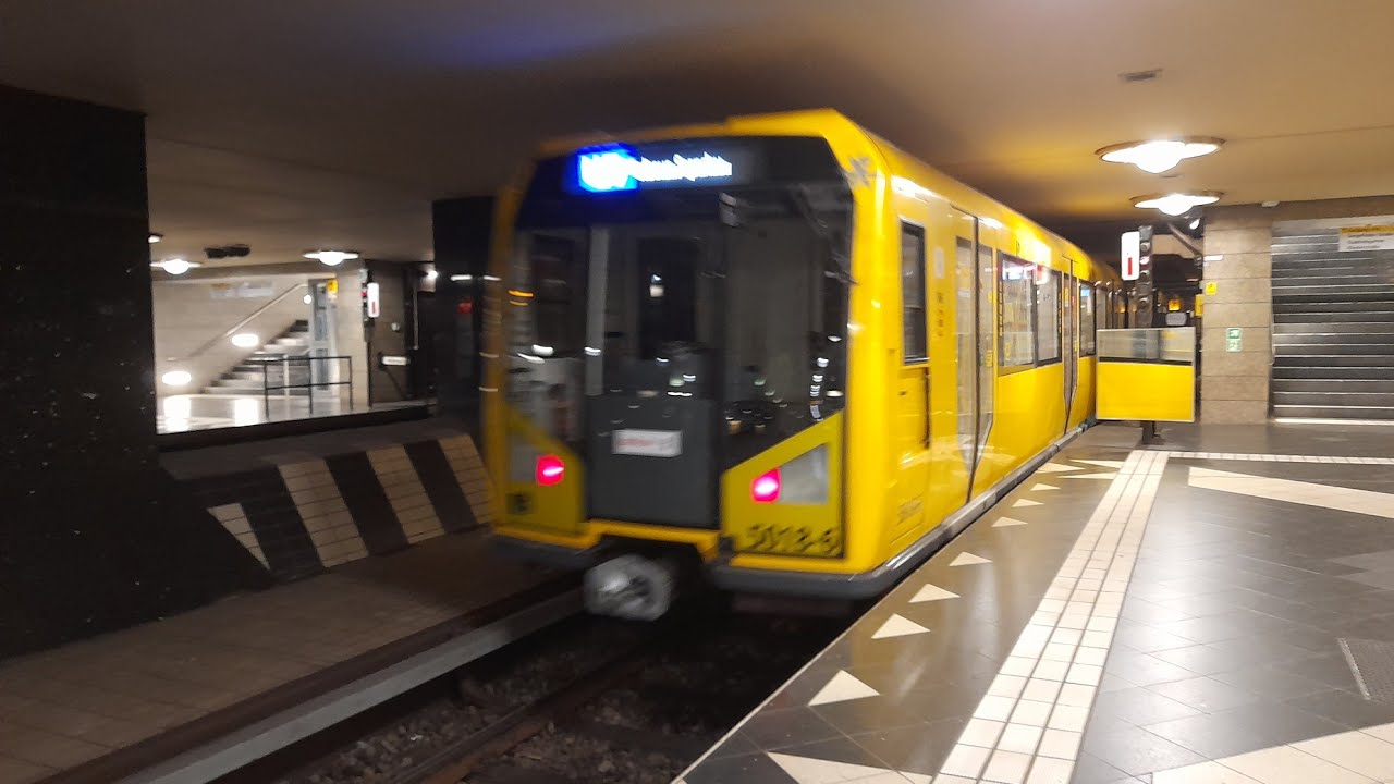 U-Bahn Berlin Mitfahrt von Rudow bis Rathaus Spandau im H97 auf der U7 Komplette Linie