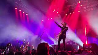Theory of a Deadman - "Bad Girlfriend" Live