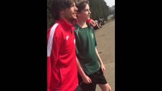 Louis Tomlinson meeting fans 09/04 (1)