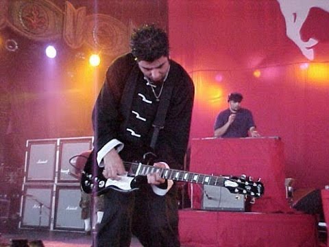 Deftones - To Have and To Hold (Depeche Mode Cover) Ozzfest 1999