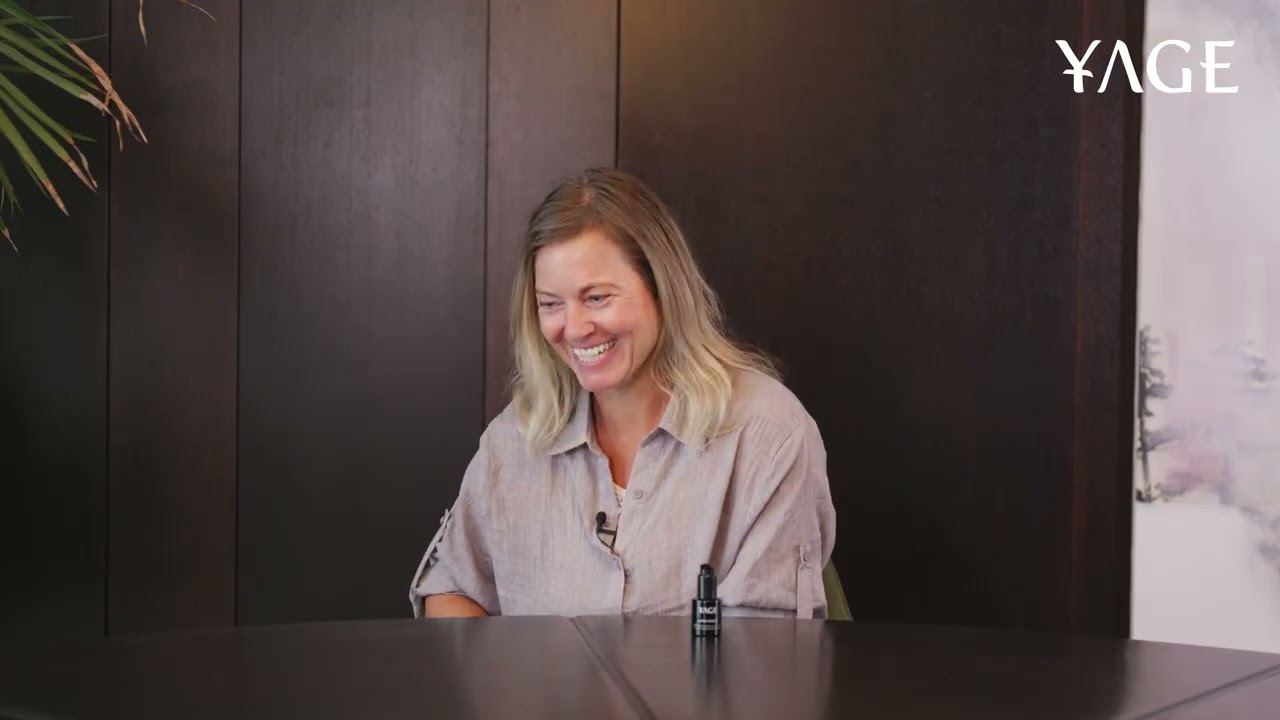 Video recenze YAGE – Simona, 49 let