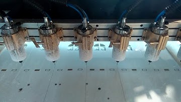 Máy CNC Cắt Nhựa 0988663256