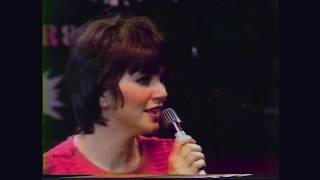 I can't help it (if I'm still in love with you) - Linda Ronstadt - live 1980