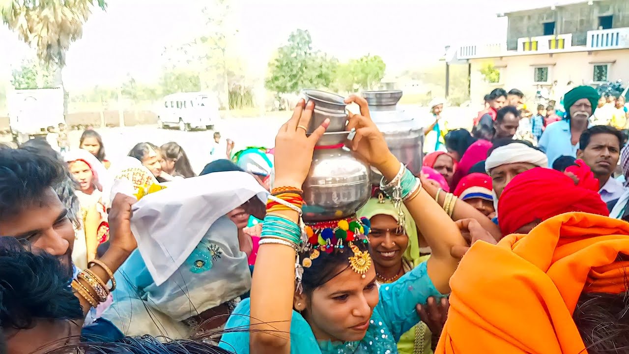 कलवेला खिला रहे आदिवासी रीति रिवाज // लिम्बु लेरा SINGER Mahesh NARGAWA ...