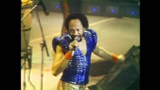 Earth, Wind & Fire Live  1981 ' Let's Groove '